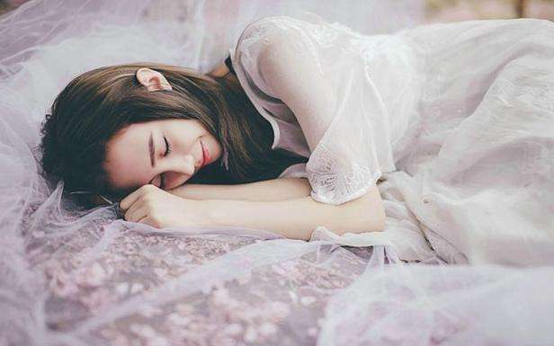 ��ѵ���ֱ������