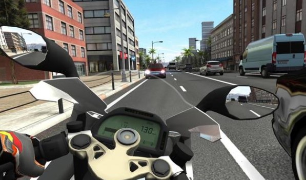 ����Ƚ���ʵ��Ħ�г������̵�