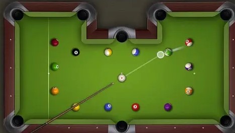 �ܺͺ���һ�����̨����Ϸ�ϼ�