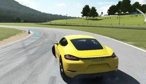 ������ʵ��������Ϸ�ϼ�