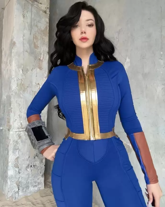 ����COS����Ů��ɫ ������װչ������
